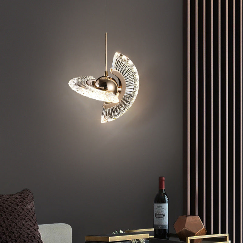 Stylish UFO pendant chandelier for bars and restaurants
